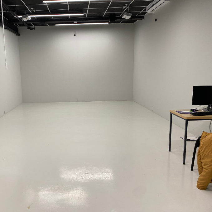 'Blank' immersive space at Imagine Lab
