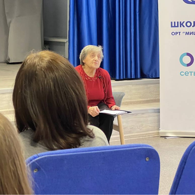 A speaker for the Memory Through Fates project